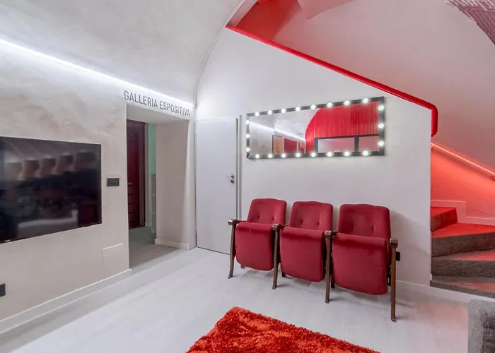 Guesthost - La Del Regio! Chic&central *