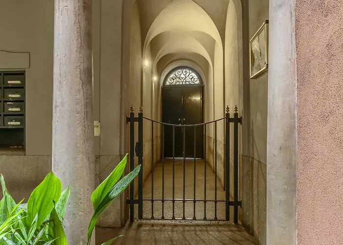 Apartamento Guesthost - La Del Regio! Chic&central Turín